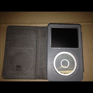 iPod Classic 80gb BUNDLE! *SOLD*